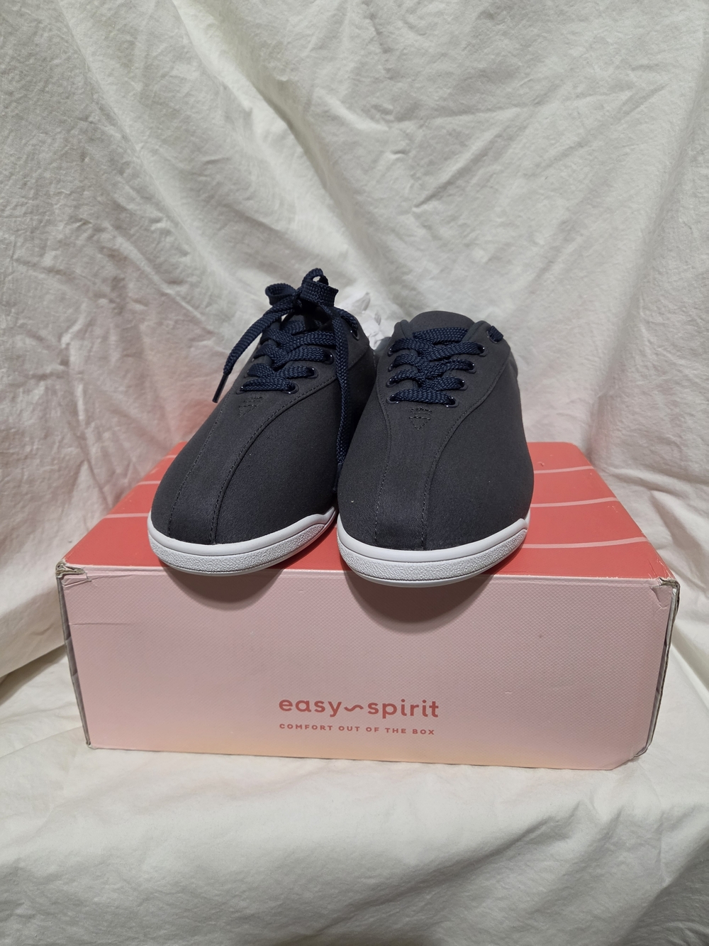 Easy Spirit Women's Navy Lace-Up Sneakers with White Sole